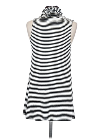 Puella Sleeveless Top (view 2)