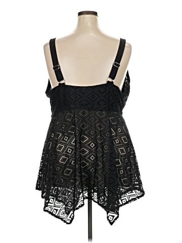 Avenue Tank Top (view 2)
