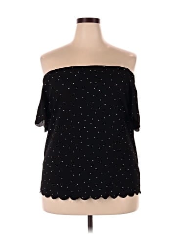 Elle Sleeveless Blouse (view 1)