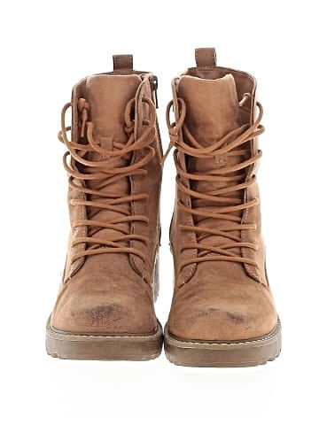 Universal Thread Ankle Boots (view 2)