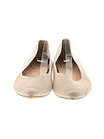 Old Navy Flats (view 2)