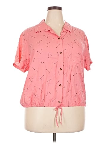 No Boundaries Short Sleeve Blouse (view 1)