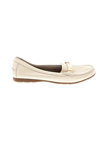 Coach Flats (view 1)