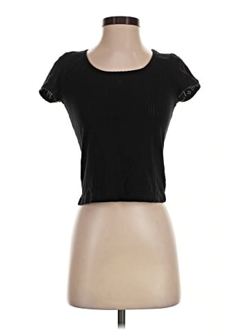 Gap Short Sleeve T-Shirt (view 1)