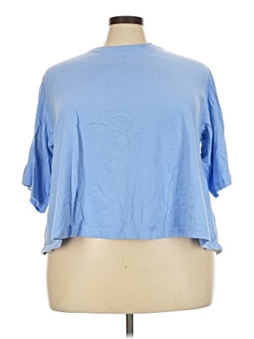 Old Navy 3/4 Sleeve T-Shirt (view 1)