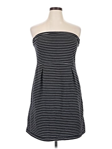 Old Navy Casual Dress (view 1)
