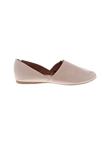Miz Mooz Flats (view 1)