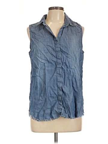 Velvet Heart Sleeveless Button-Down Shirt (view 1)