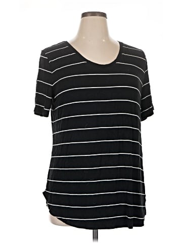 Ava & Viv Short Sleeve T-Shirt (view 1)