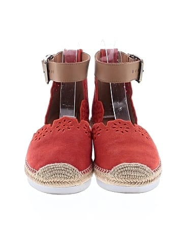 Crown Vintage Flats (view 2)