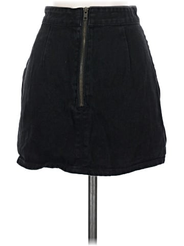 Lioness Casual Skirt (view 2)