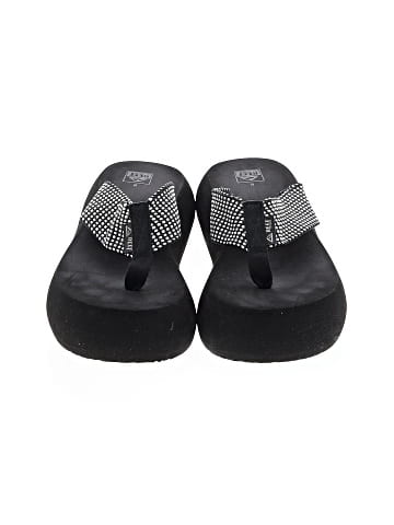 Reef Flip Flops (view 2)