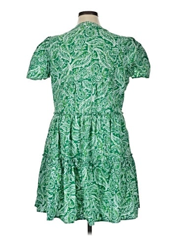 Crown & Ivy Casual Dress (view 2)
