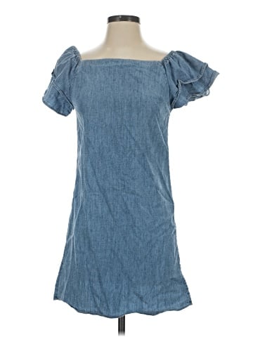 Alice + Olivia Casual Dress (view 1)