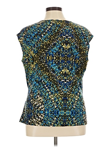 Kasper Sleeveless Blouse (view 2)
