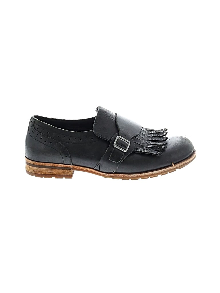 Pre-owned Kork-ease Flats In Black