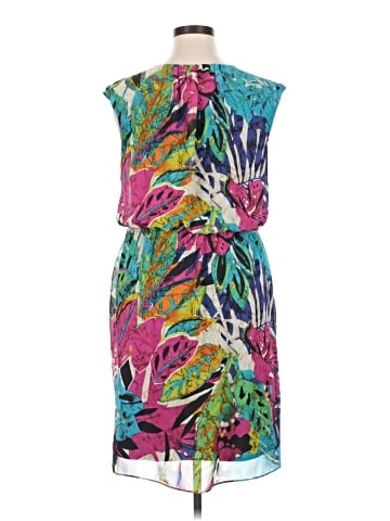 Signature by Robbie Bee Casual Dress (view 2)
