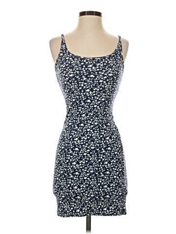 Old Navy Casual Dress (view 1)