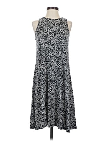 Old Navy Casual Dress (view 1)