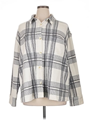 American Eagle Outfitters Long Sleeve Button-Down Shirt (view 1)