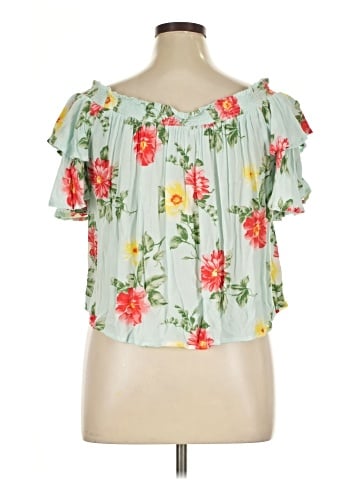 American Eagle Outfitters Short Sleeve Blouse (view 2)