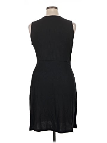 Gilli Cocktail Dress (view 2)