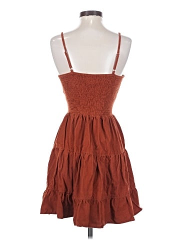 Angie Sleeveless Top (view 2)