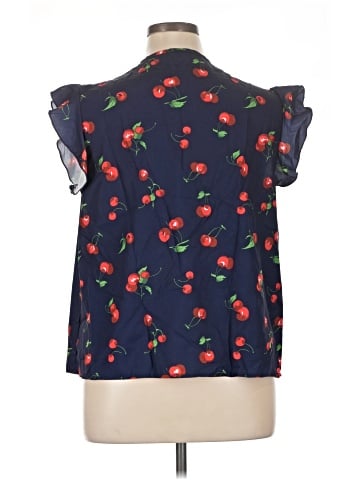 Unbranded Sleeveless T-Shirt (view 2)