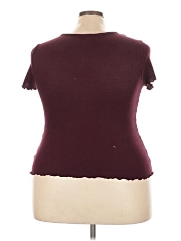 No Boundaries Short Sleeve Top (view 2)