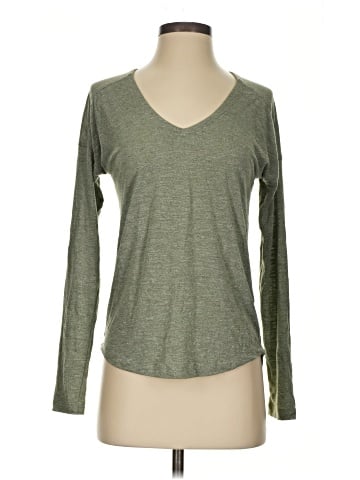 Lole Long Sleeve T-Shirt (view 1)