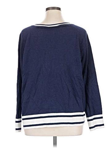 Old Navy Pullover Sweater (view 2)