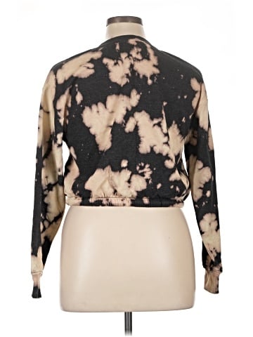 No Boundaries Pullover Sweater (view 2)