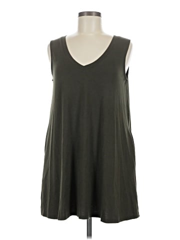 Zenana Premium Sleeveless T-Shirt (view 1)