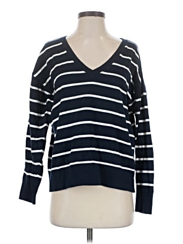 Old Navy Pullover Sweater (view 1)