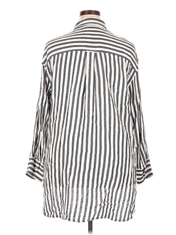 Lane Bryant Long Sleeve Button-Down Shirt (view 2)