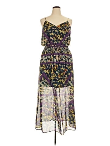 Xhilaration Casual Dress (view 1)