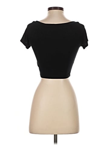 Forever 21 Short Sleeve T-Shirt (view 2)