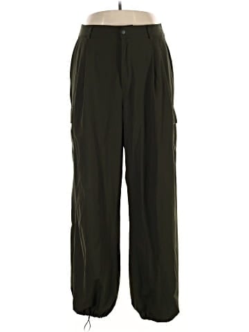 Gap Fit Cargo Pants (view 1)