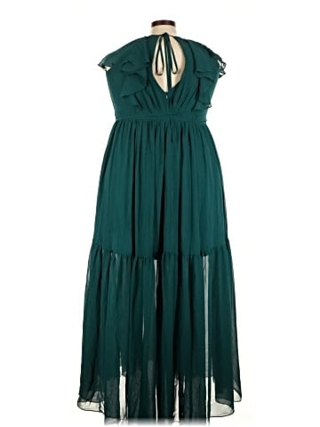 White by Vera Wang Casual Dress (view 2)