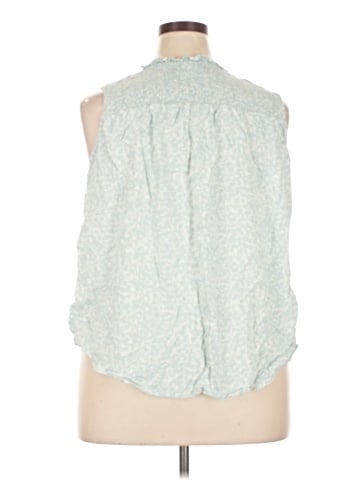 Ava & Viv Sleeveless T-Shirt (view 2)