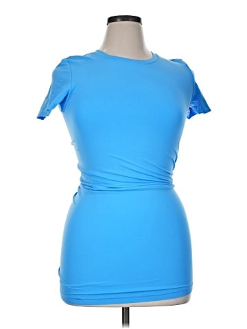 Fabletics Active T-Shirt (view 1)