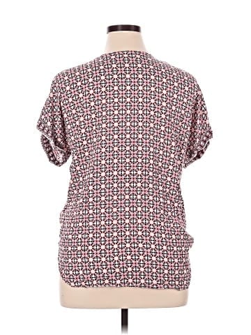 Max Studio Short Sleeve T-Shirt (view 2)