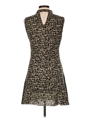 Hem & Thread Cocktail Dress (view 2)