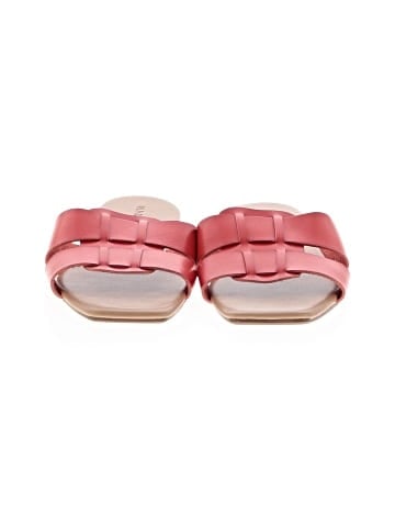 Old Navy Sandals (view 2)