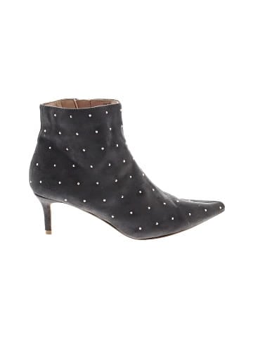 Journee Collection Ankle Boots (view 1)