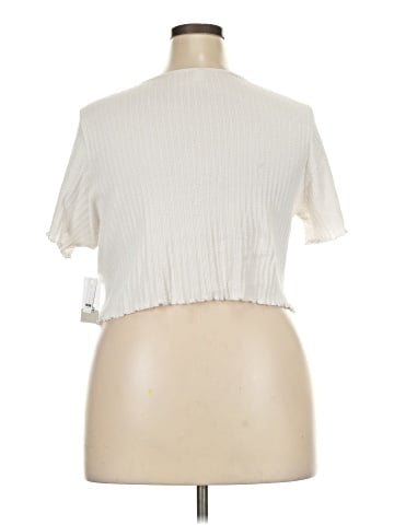 BP. Short Sleeve Top (view 2)