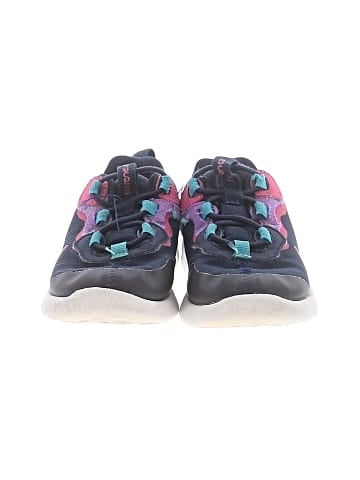 Nike Sneakers (view 2)