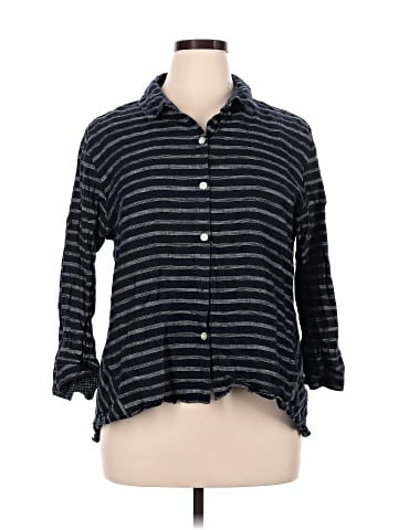 Habitat 3/4 Sleeve Button-Down Shirt (view 1)