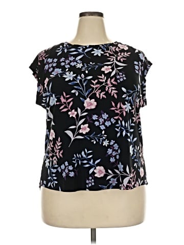 Elle Short Sleeve Blouse (view 1)