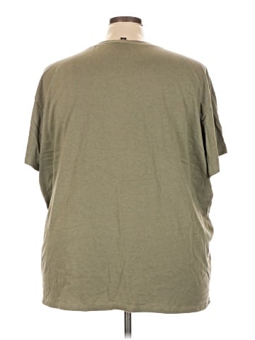 Torrid Short Sleeve T-Shirt (view 2)